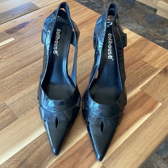 Dollhouse Black Pointed Toe Slingback Heels size 7 - Picture 2 of 6